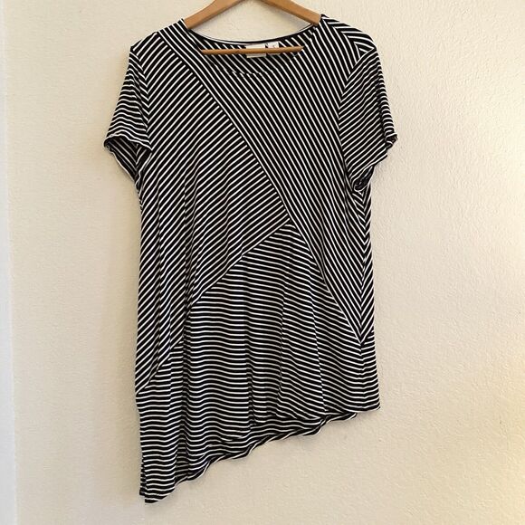 Chicos Weekends Top Womens 3 Black White Stripe‎ Tunic T-Shirt Asymmetrical Knit - Picture 5 of 11